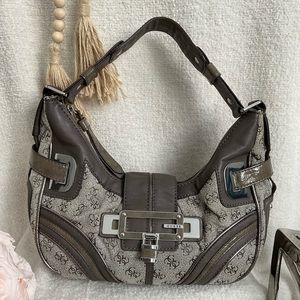 Guess Shoulder Bag